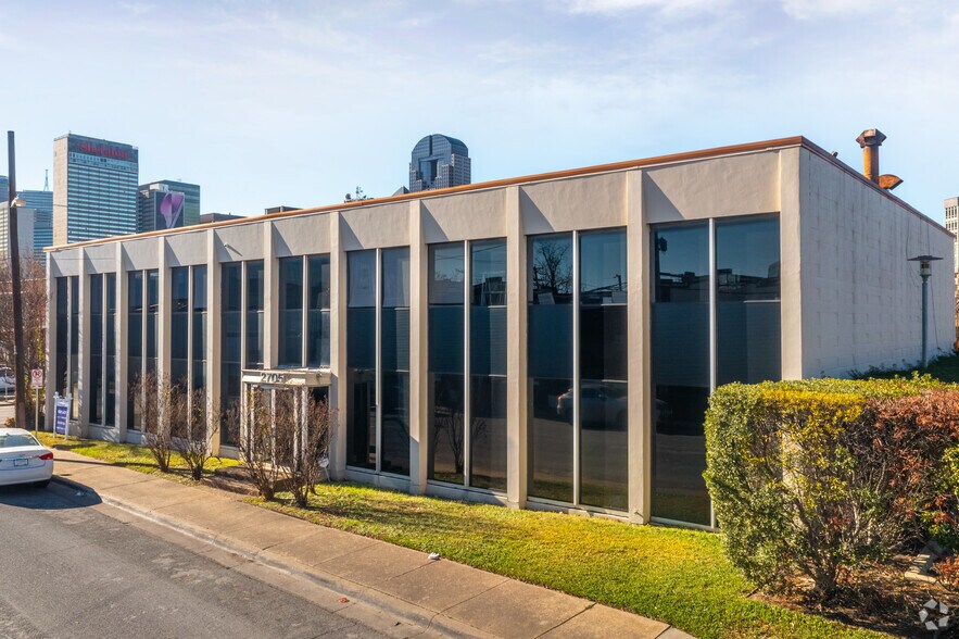 More Photos Of 2705 Swiss Ave, Dallas Loft Creative Space For Sale