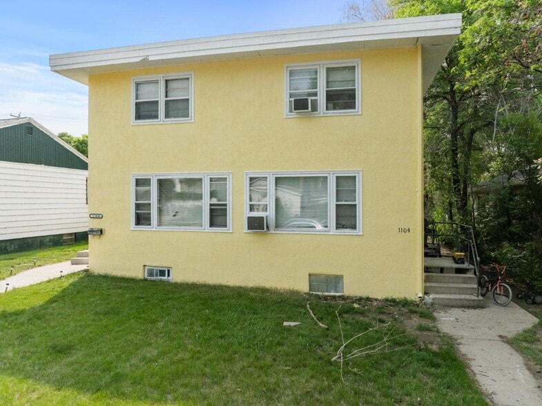 More Photos Of 1104 2nd St SE, Minot Apartments For Sale