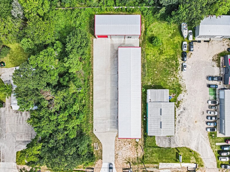 More Photos Of 31815 FM 2978 Rd, Magnolia Warehouse For Lease