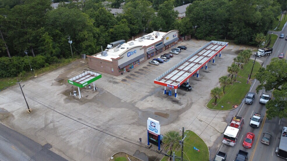 More Photos Of 3305 St. Stephens Rd, Mobile Convenience Store For Lease
