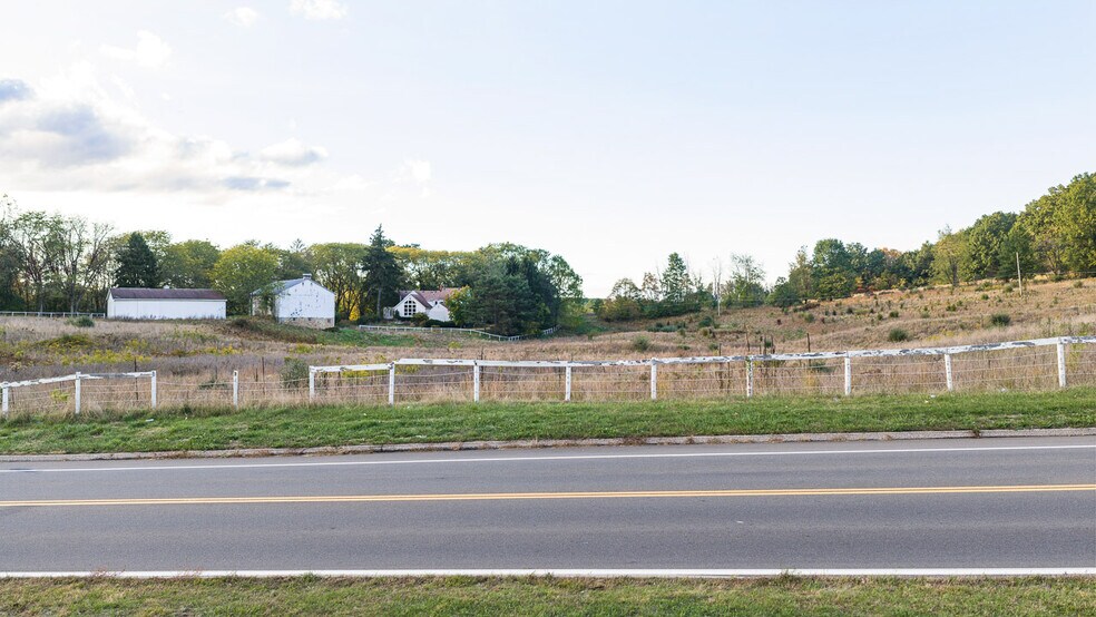 More Photos Of 4674 S Main St, Akron Land For Sale