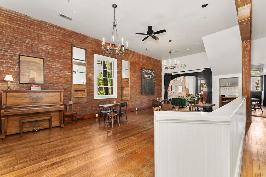 More Photos Of 14202 S State Highway 49, Amador City Hotel For Sale