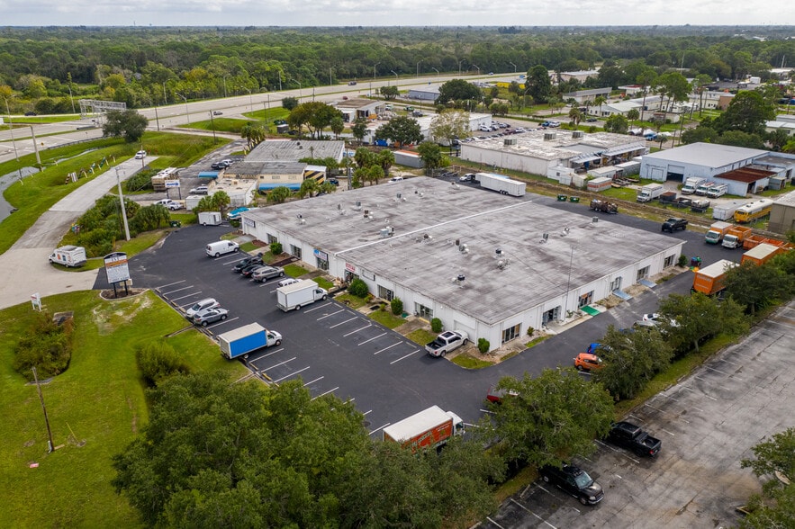 More Photos Of 1850-1890 University Pky, Sarasota Warehouse For Lease