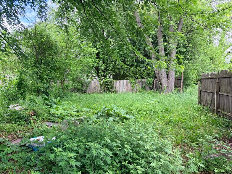 More Photos Of 1115 Upland St, Chester Apartments For Sale