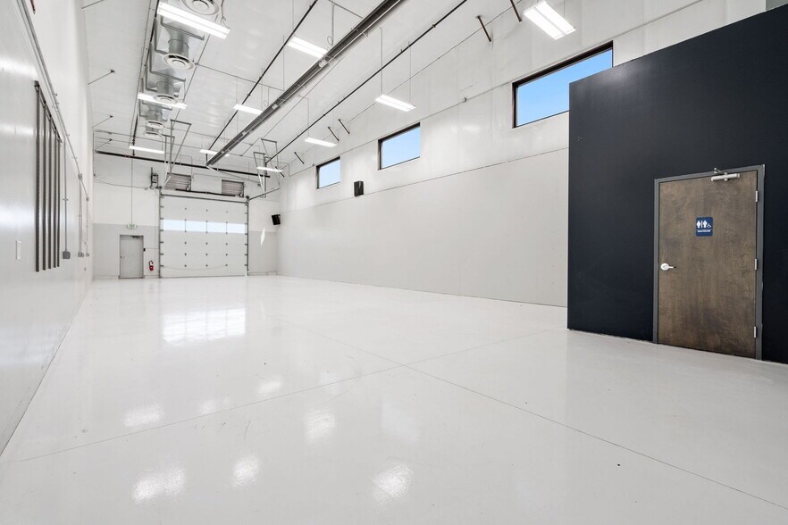 More Photos Of 3999 G W Bush Ave, Wellington Service For Sale