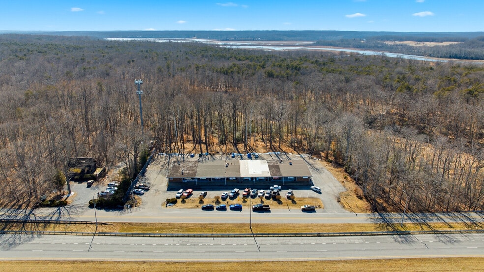 More Photos Of 5472-5486 Southern Maryland Blvd, Lothian Storefront For Sale