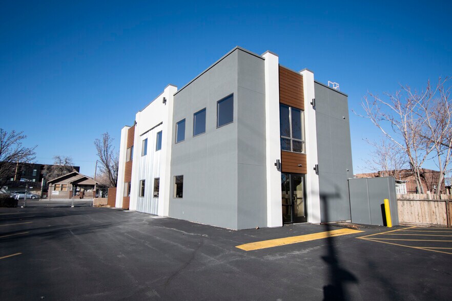 More Photos Of 600 Mill St, Reno Office For Sale