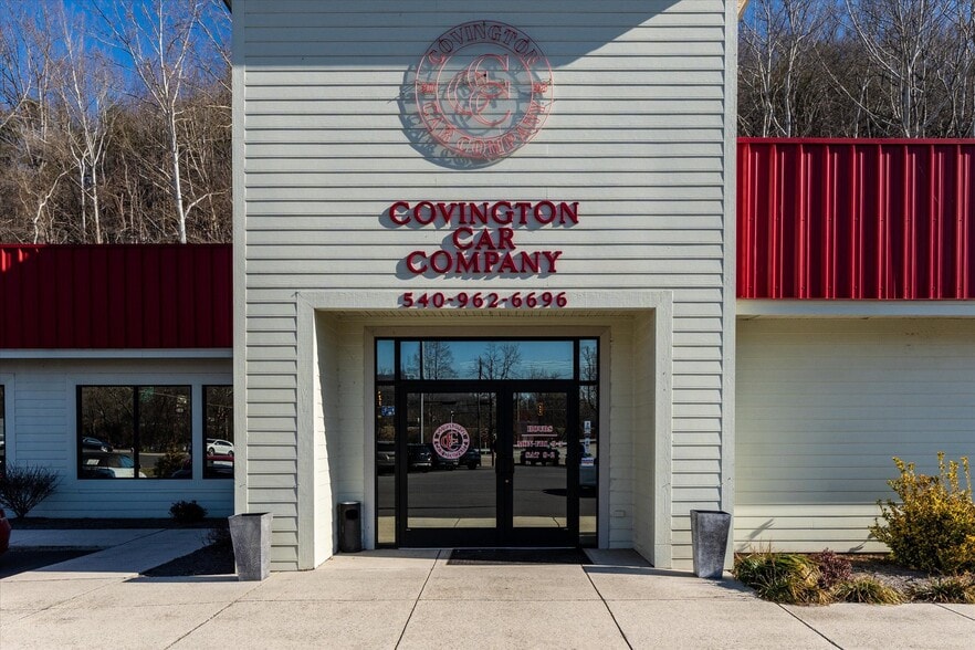 More Photos Of 912 Valley Ridge Rd, Covington General Retail For Sale