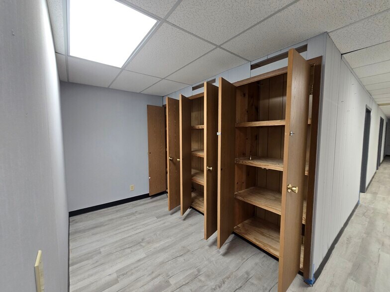 More Photos Of 2408 S 37th St, Temple Office For Sale