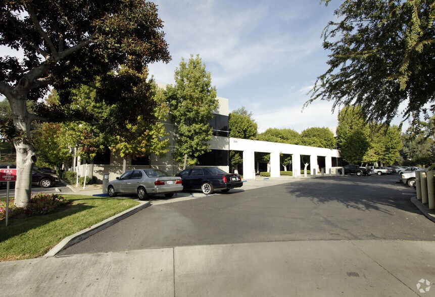 More Photos Of 2525 Corporate Pl, Monterey Park Office For Lease