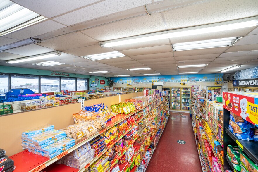 More Photos Of 1251-1261 W El Segundo Blvd, Gardena Storefront For Sale