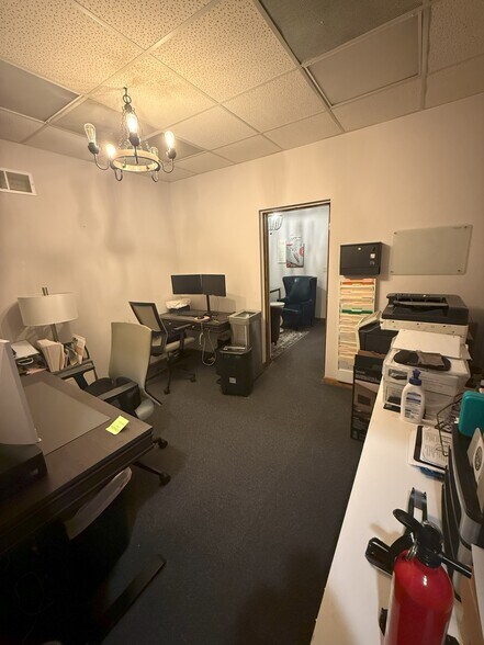 More Photos Of 71 E Wilson Bridge Rd, Worthington Office For Sale