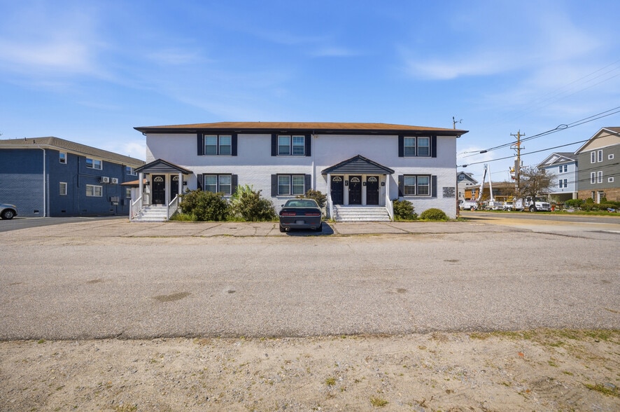 More Photos Of , Norfolk Multifamily For Sale