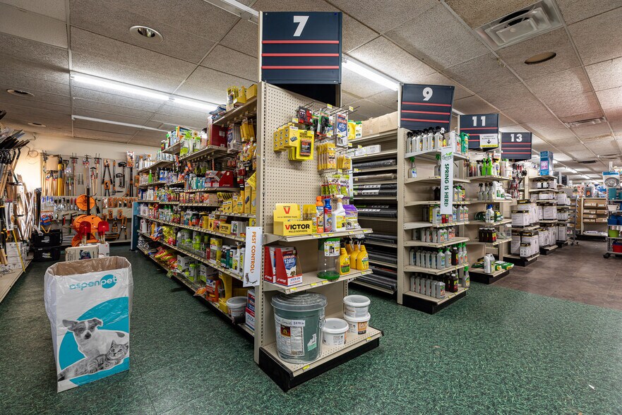 More Photos Of 723 E Highway 89, Kanab Storefront Retail Office For Sale