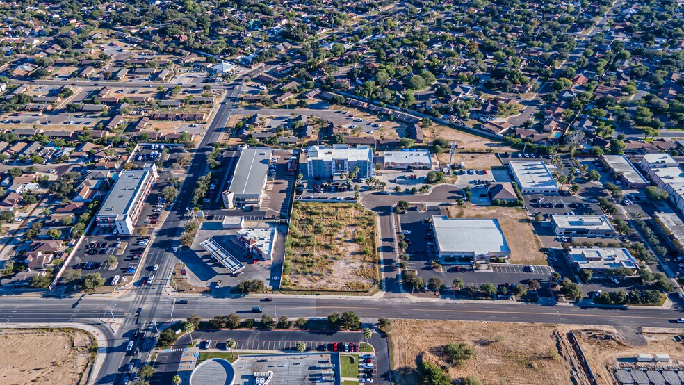 More Photos Of 221 Calle Del Norte, Laredo Land For Sale