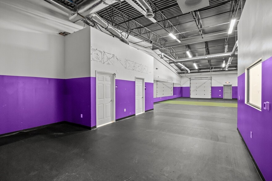 More Photos Of 891-893 Cranbury South River Rd, Monroe Township General Retail For Sale