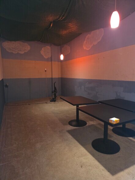 More Photos Of 99-930 Iwaena St, Aiea Warehouse For Lease