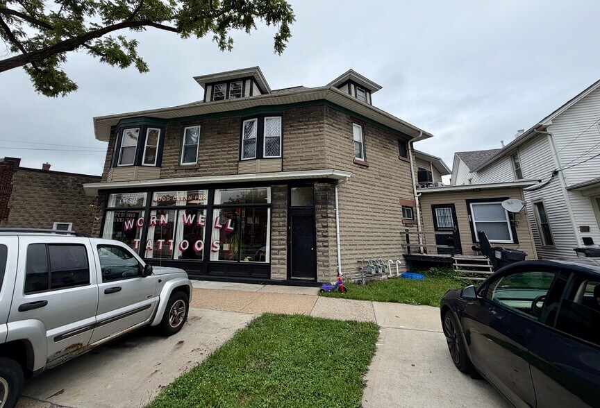 More Photos Of 426 Huron Ave, Sandusky Storefront Retail Residential For Sale