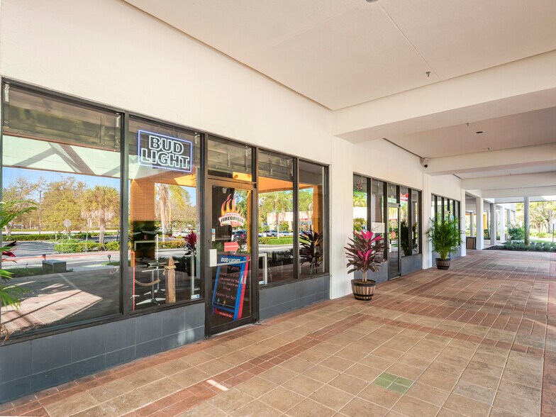 More Photos Of 4400 W Sample Rd, Coconut Creek Unknown For Lease