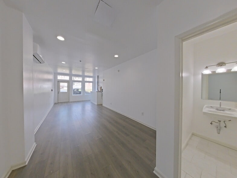 More Photos Of 510 Martin St, Philadelphia Apartments For Lease