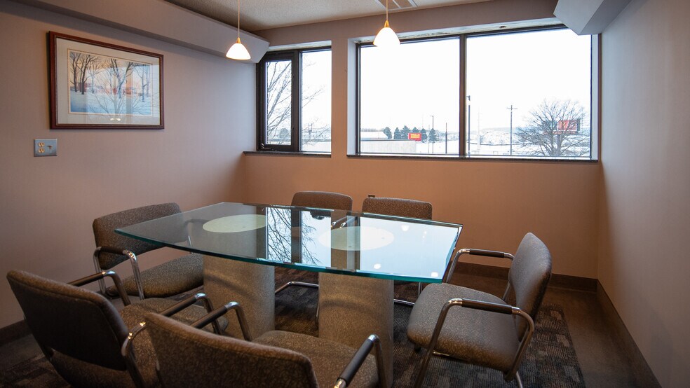 More Photos Of 3552 W River Pky NW, Rochester Storefront Retail Office For Sale