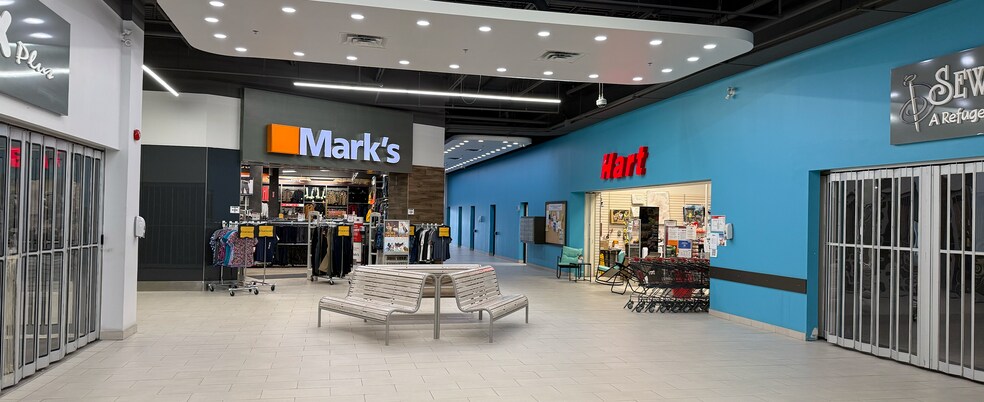 More Photos Of 375 Daniel St S, Arnprior General Retail For Sale