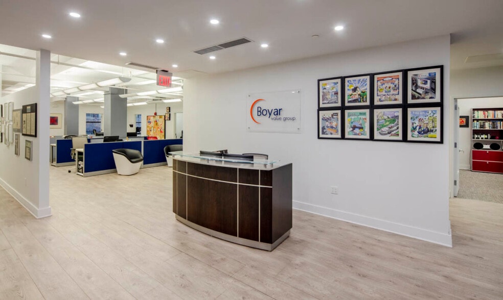More Photos Of 32 W 39th St, New York Loft Creative Space For Sale