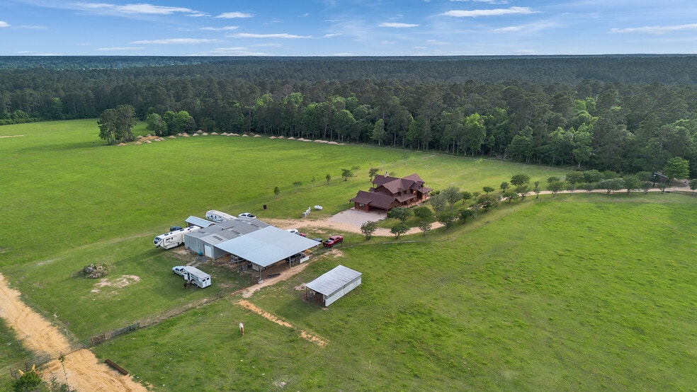 More Photos Of 325 Forest Service 217 Rd, Shepherd Specialty For Sale