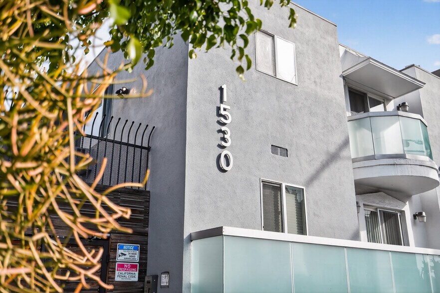 More Photos Of 1530 N Formosa Ave, Los Angeles Apartments For Sale