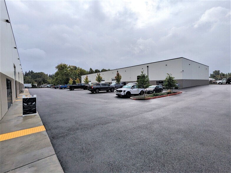 More Photos Of 9210 NE 62nd Ave, Vancouver Unknown For Lease