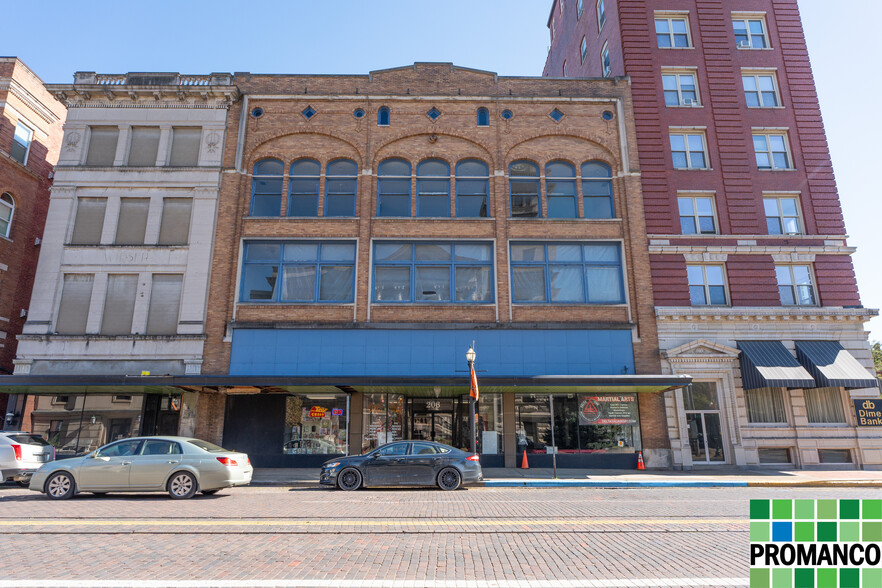 Primary Photo Of 206 Putnam St, Marietta Storefront Retail Office For Lease