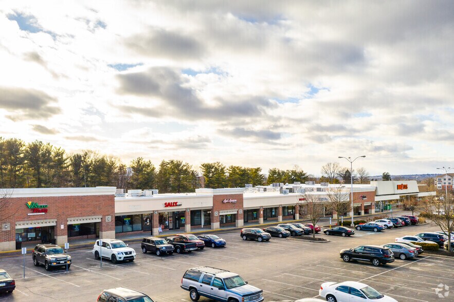 More Photos Of 2700 Dekalb Pike, East Norriton Township Unknown For Lease