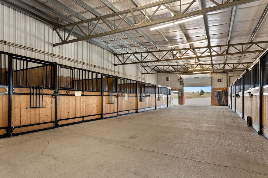 More Photos Of 3245 Township Road 292, Madden Horse Stables For Sale