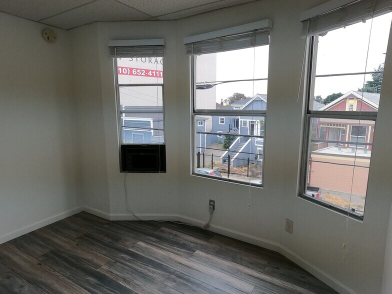 More Photos Of 4609-4695 Telegraph Ave, Oakland Office For Lease