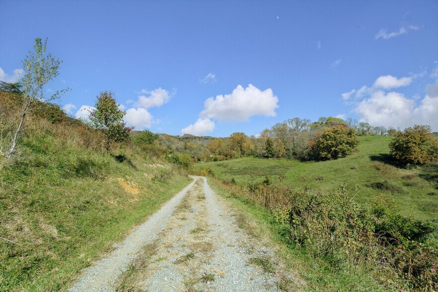 More Photos Of 000 Lee Hwy, Troutville Land For Sale
