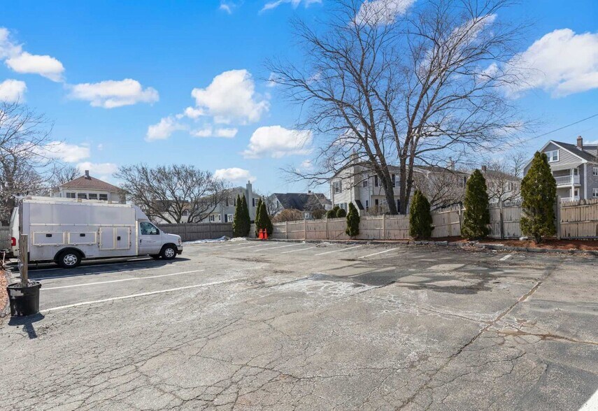 More Photos Of 93 Mystic Ave, Medford Light Manufacturing For Lease