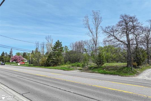 More Photos Of 3353 S Center Rd, Burton Land For Sale