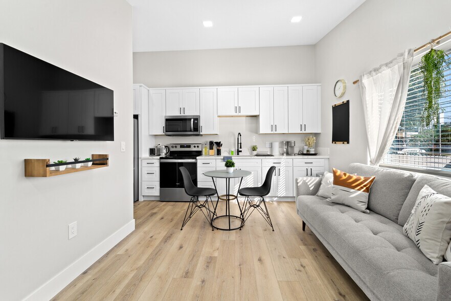 More Photos Of 3019-23 E 10th Street, National City Apartments For Sale