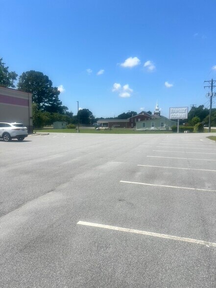 More Photos Of 210238 NC 186, Seaboard Freestanding For Lease