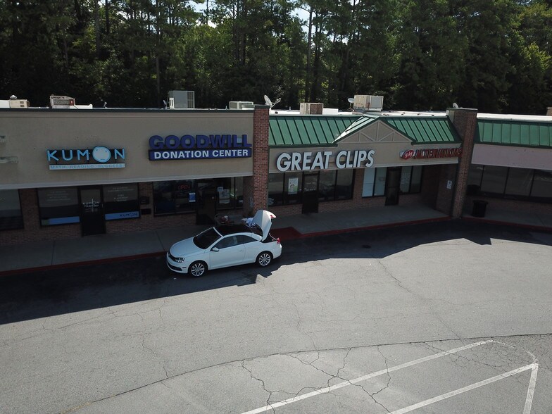 More Photos Of 4400 Roswell Rd, Marietta Unknown For Lease
