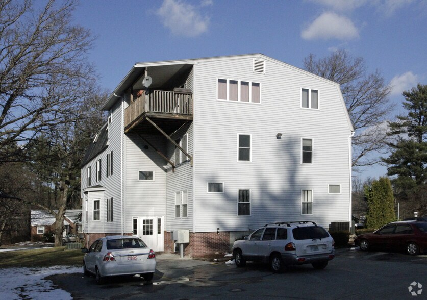 More Photos Of 200 Main St, Salem Office Residential For Sale