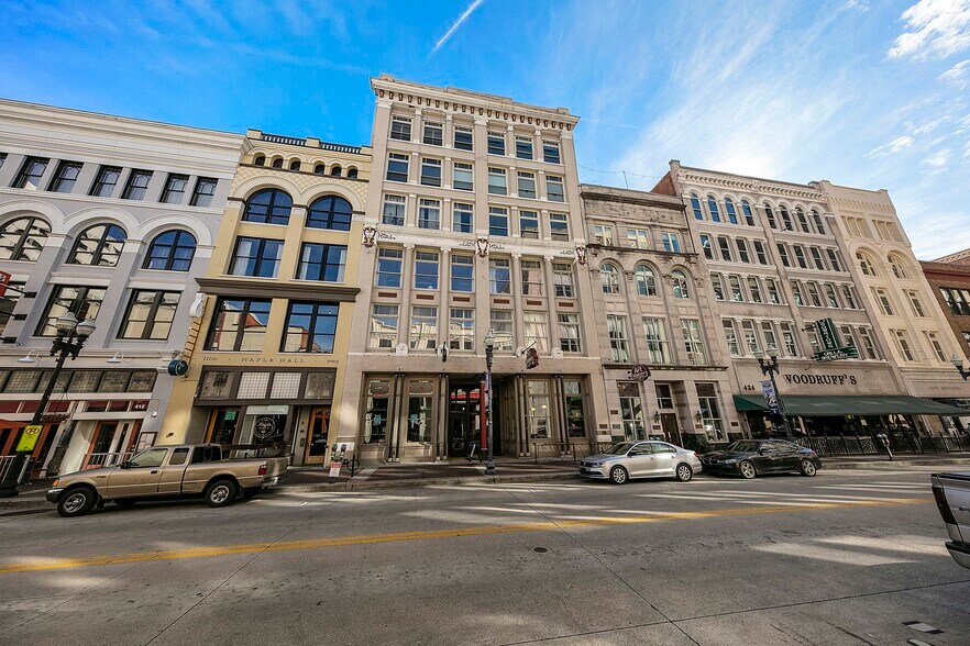 More Photos Of 418 S Gay St, Knoxville Office Residential For Sale