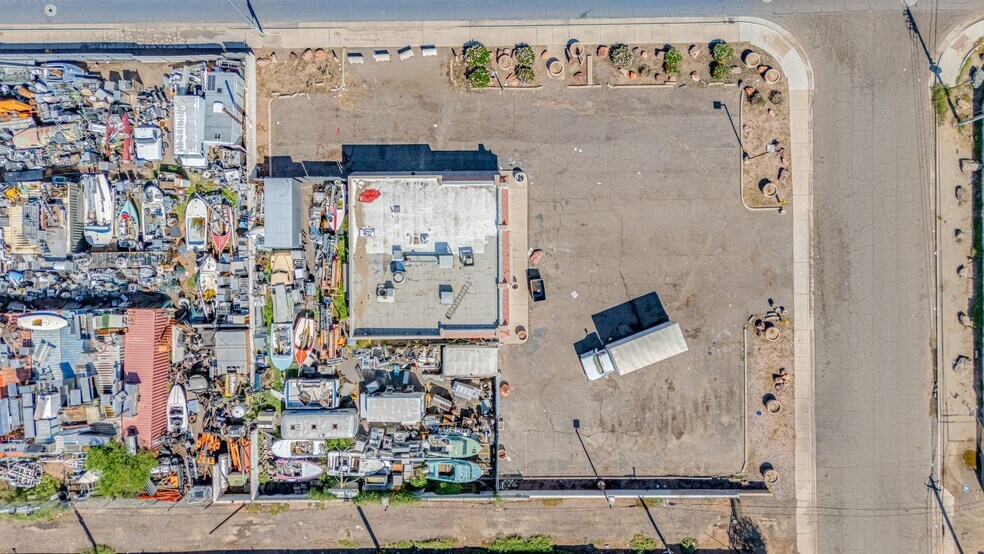 More Photos Of 1809-1817 W Grant st, Phoenix Industrial For Sale