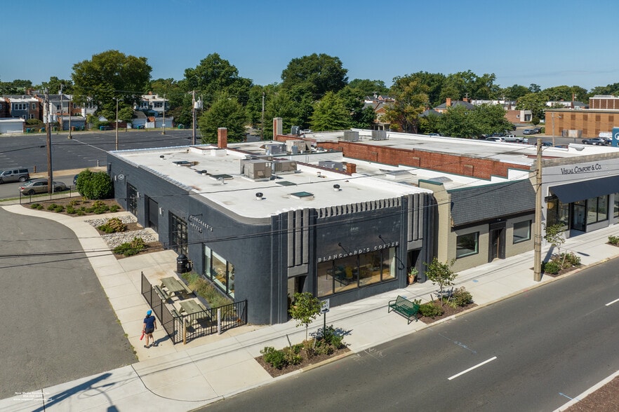 Primary Photo Of 3121 W Broad St, Richmond Freestanding For Lease