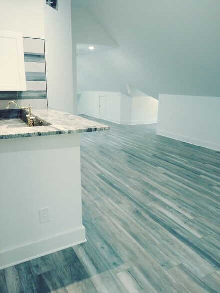 More Photos Of 1092 Sells Ave SW, Atlanta Specialty For Sale