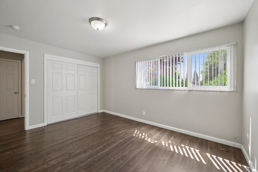 More Photos Of 550 Berry Ave, Hayward Apartments For Sale