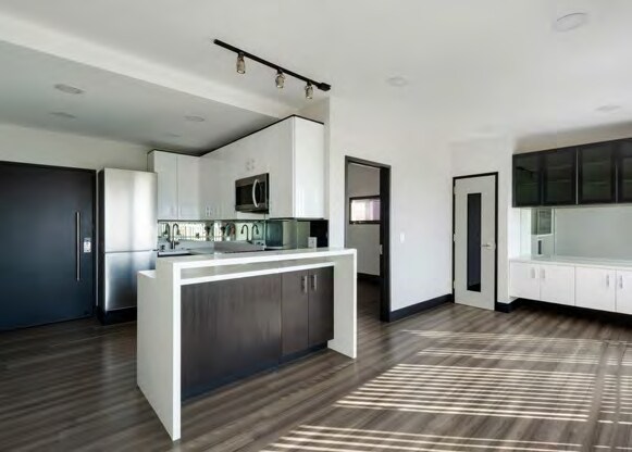 More Photos Of 1702 Hermosa Ave, Hermosa Beach Apartments For Sale
