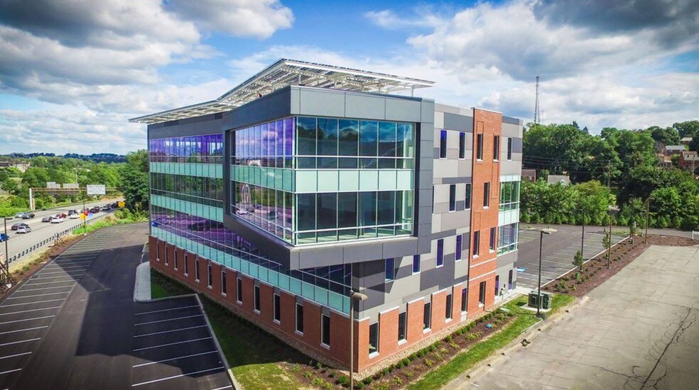 More Photos Of 965 Greentree Rd, Pittsburgh Office For Lease