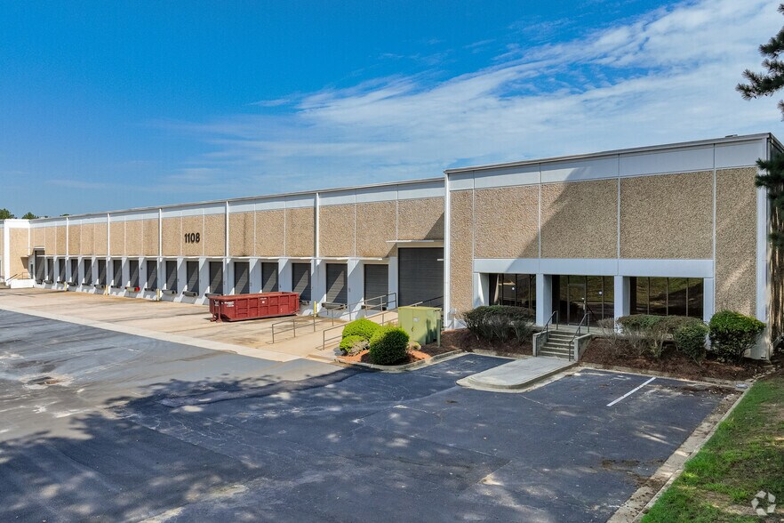 More Photos Of 1106 Citizens Pkwy, Morrow Warehouse For Lease