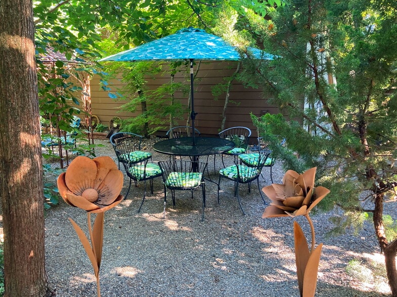 More Photos Of 870 Hartnell Ave, Redding Garden Center For Sale
